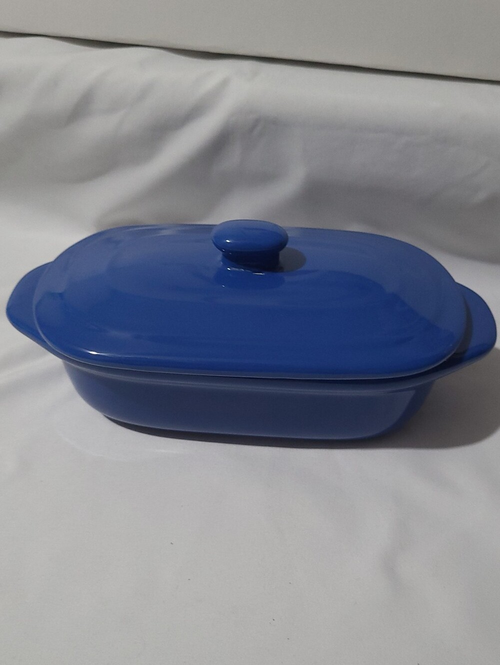 Davis & Waddell Blue Ceramic Covered Goat Cheese Baker Artesia Collection